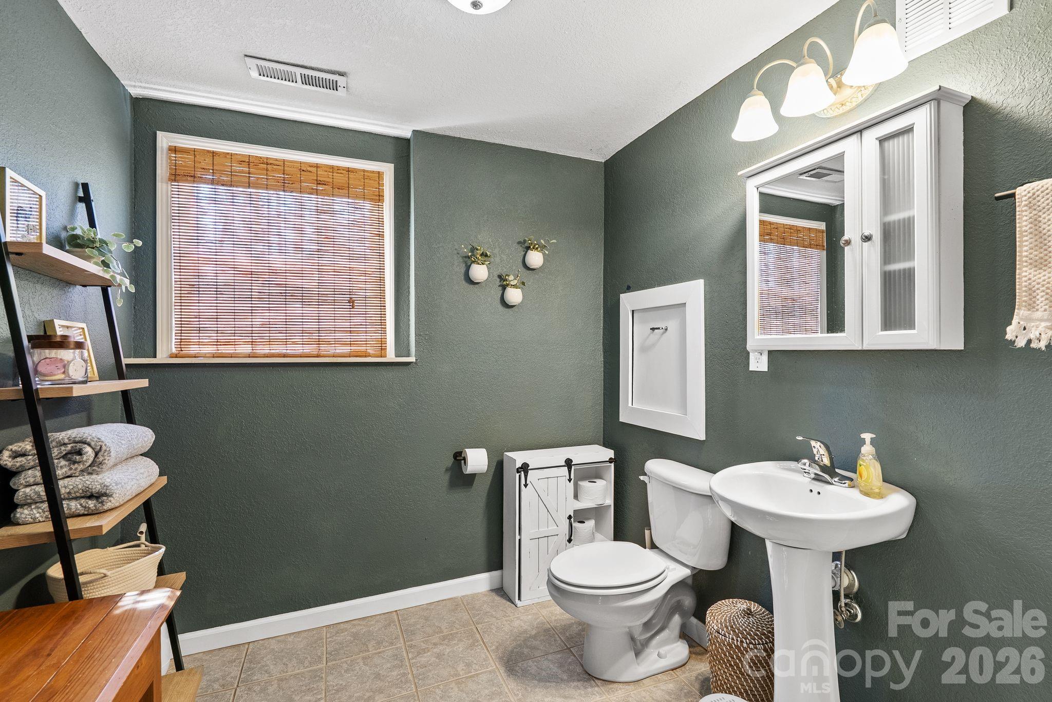 29 Muirfield Drive Arden NC 28704