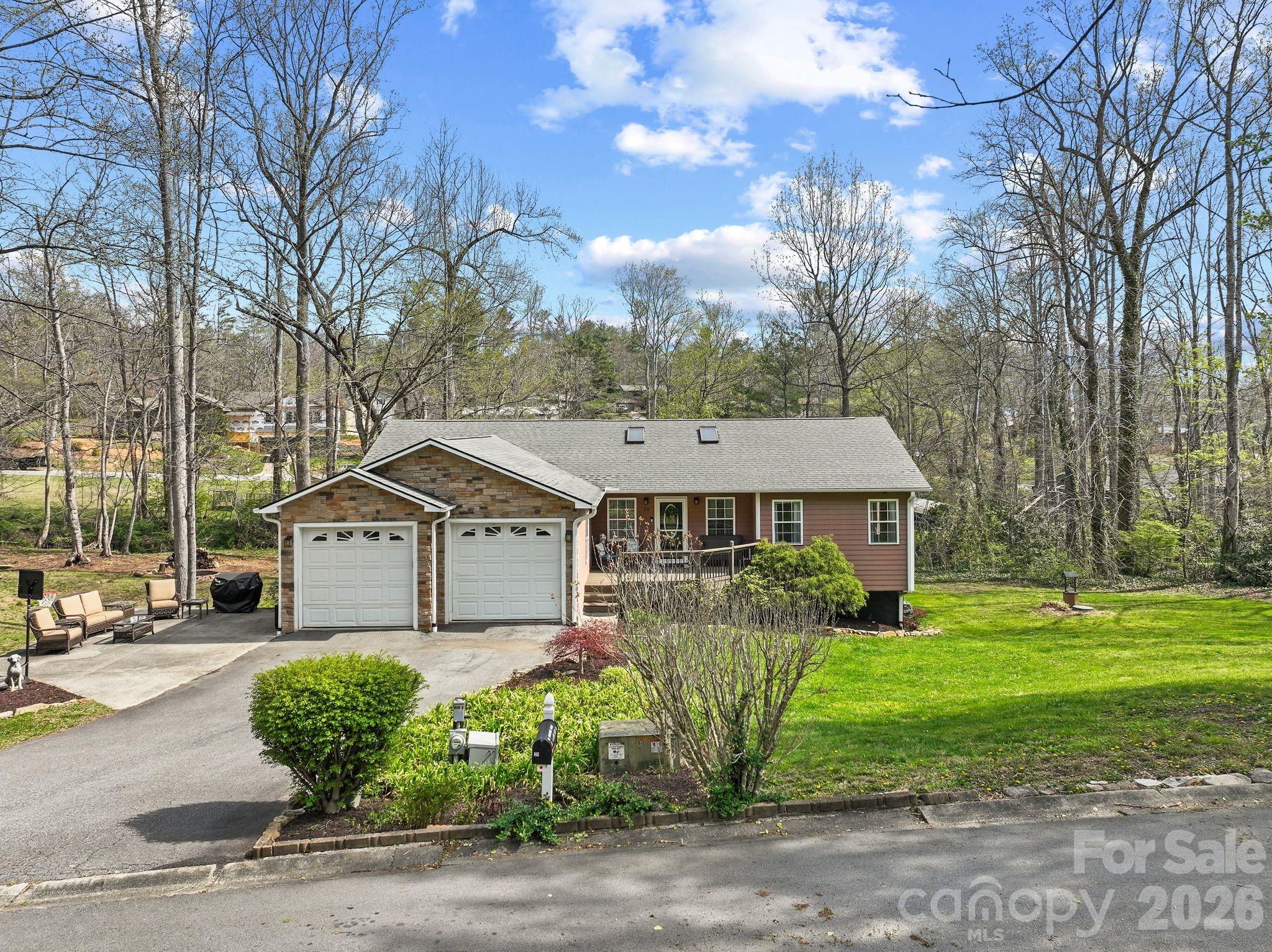 29 Muirfield Drive Arden NC 28704