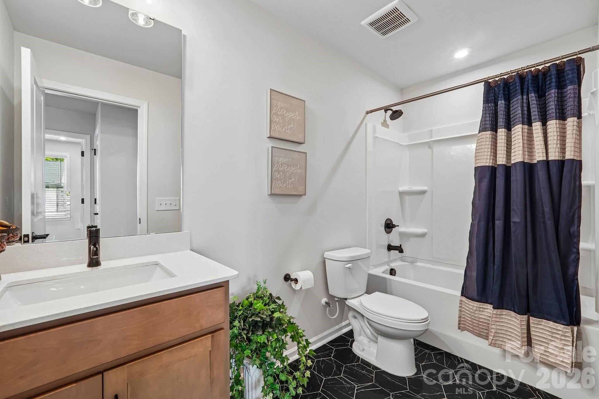8137 Franklin Trail Street Charlotte NC 28227