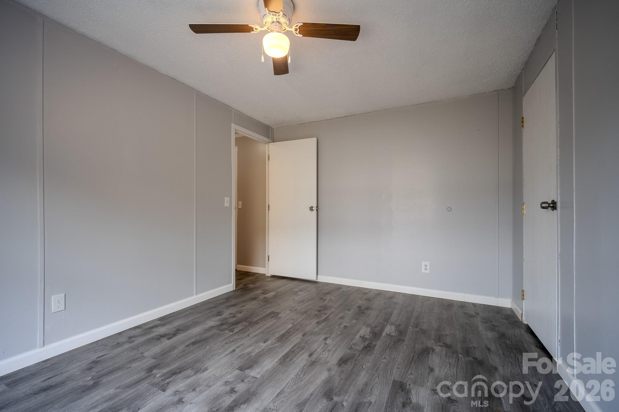 2932 23rd Avenue NE Hickory NC 28601