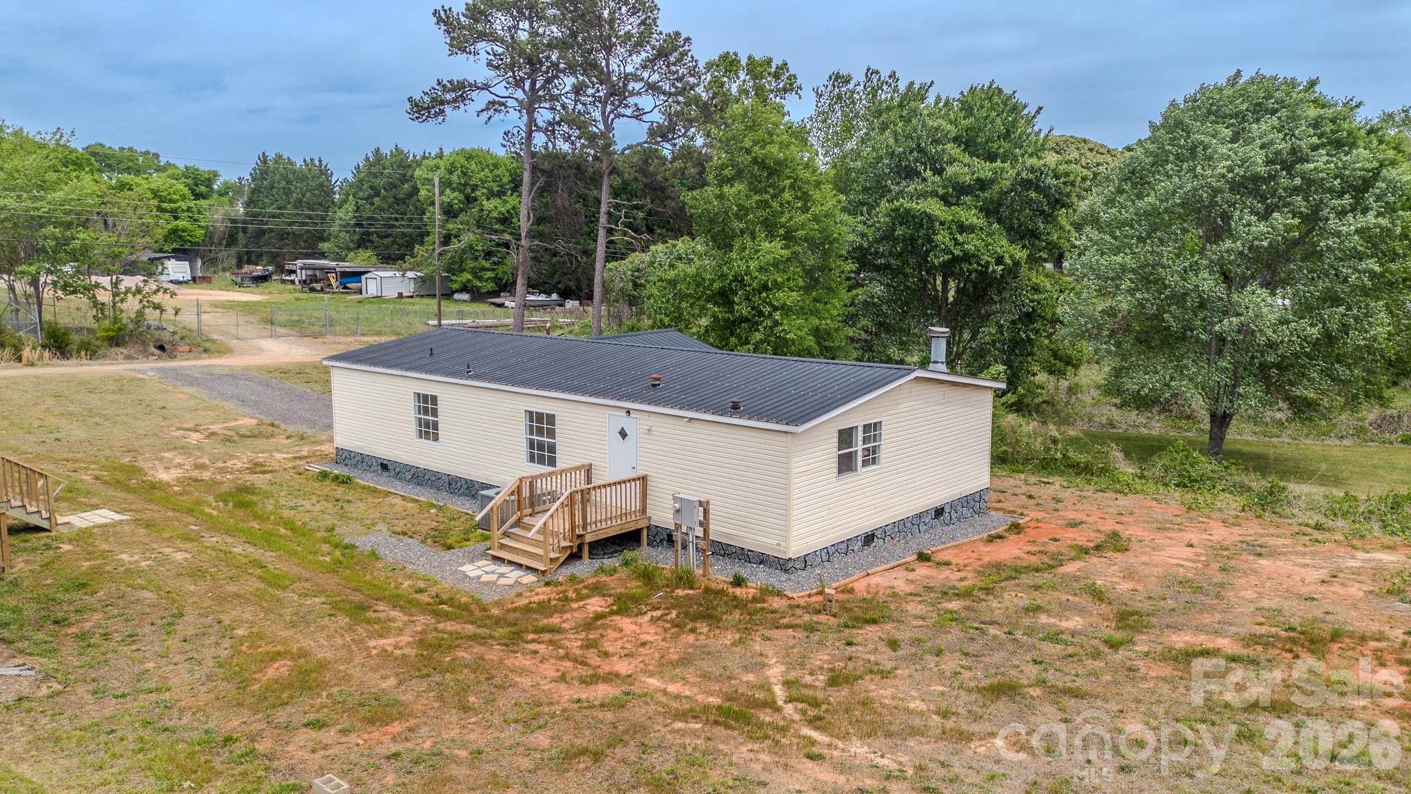 2932 23rd Avenue NE Hickory NC 28601