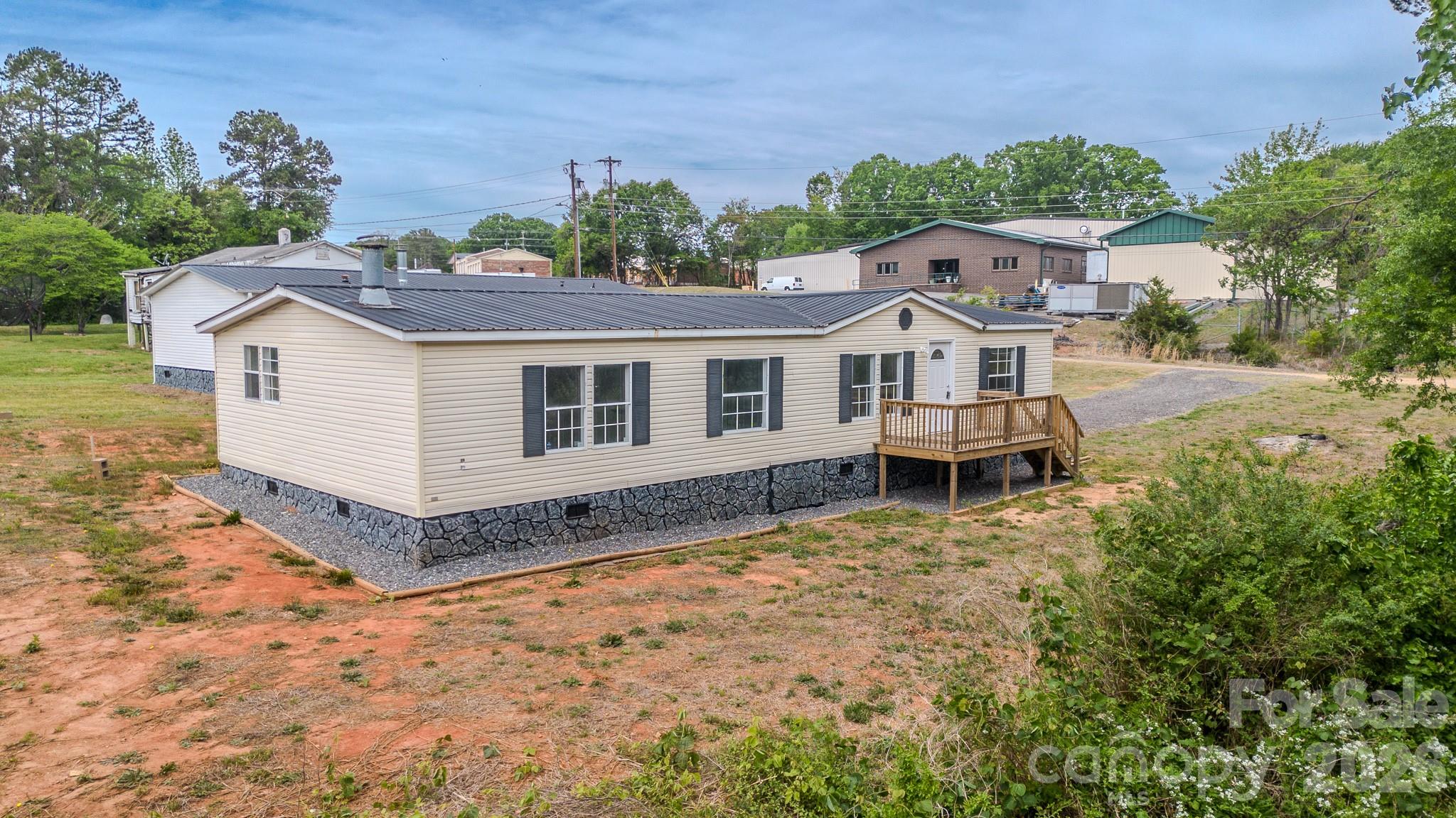 2932 23rd Avenue NE Hickory NC 28601