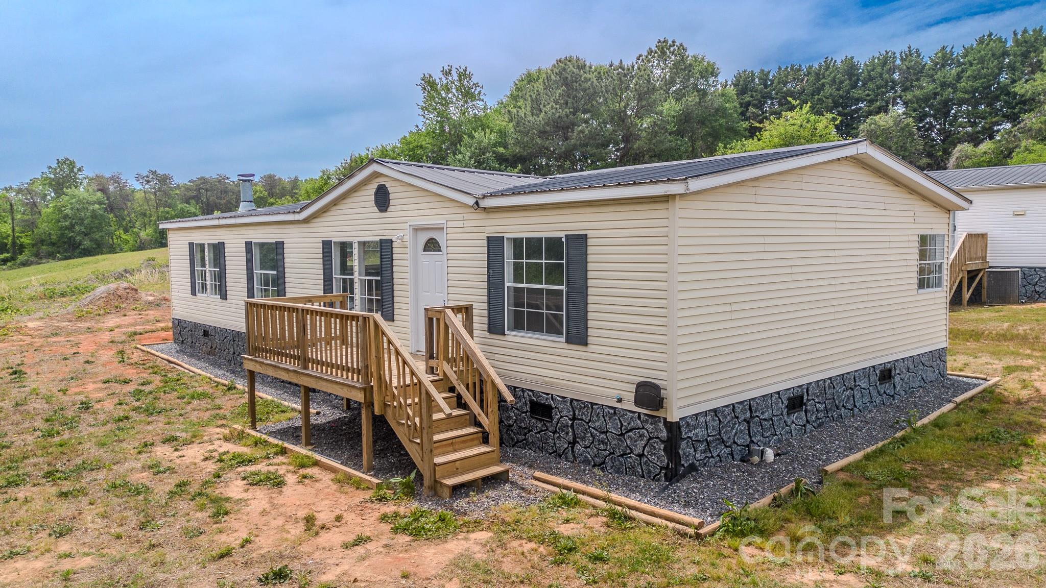 2932 23rd Avenue NE Hickory NC 28601