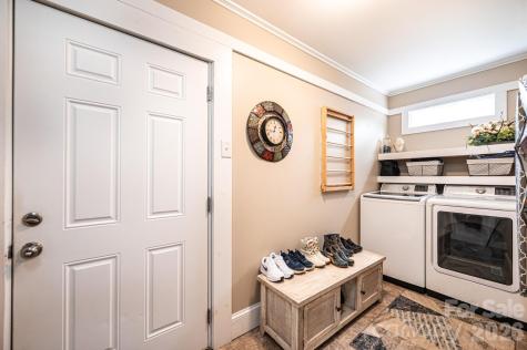 235 Spring Street Mocksville NC 27028