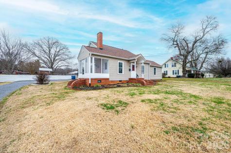 235 Spring Street Mocksville NC 27028