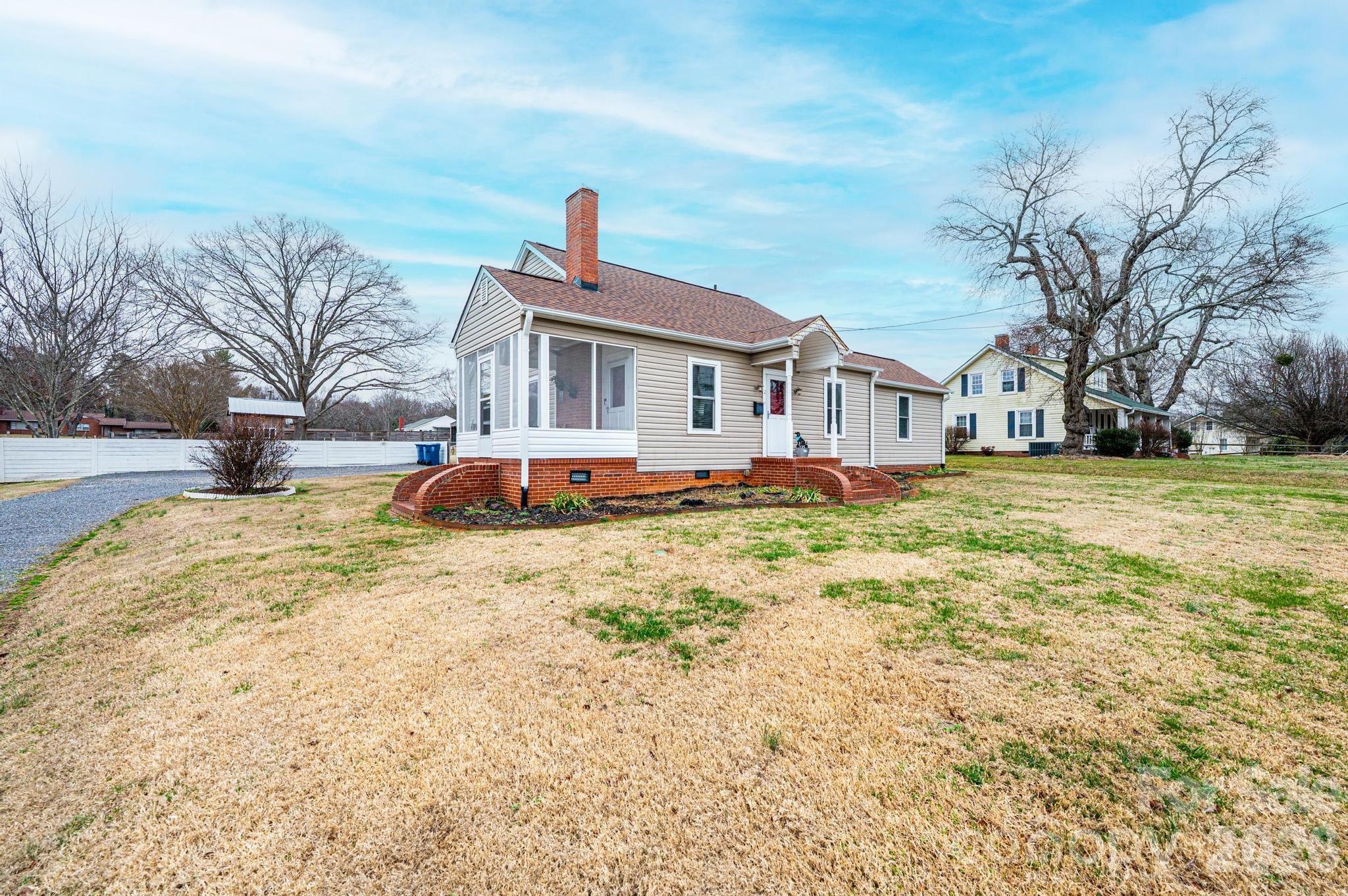 235 Spring Street Mocksville NC 27028