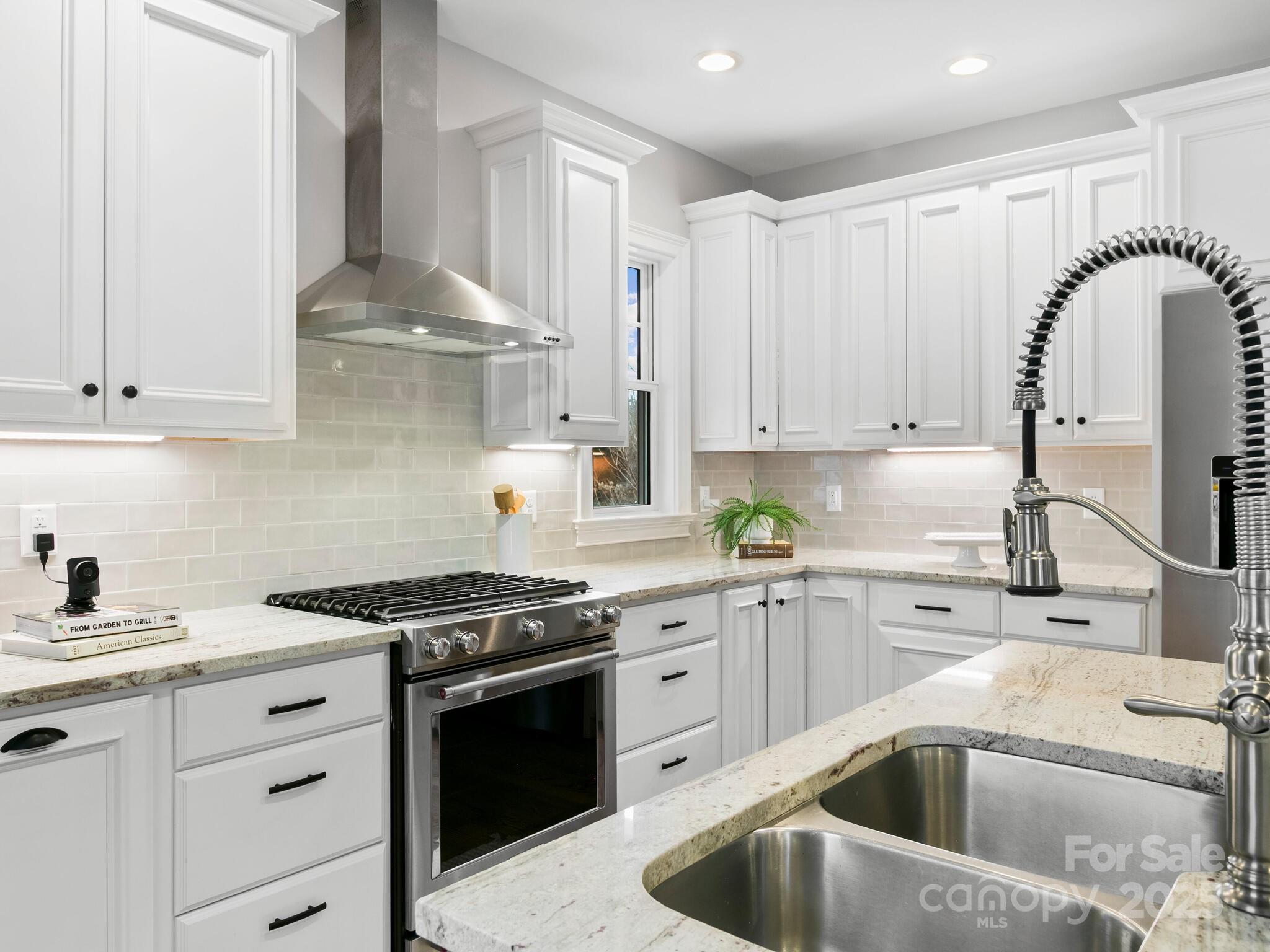 59 Mildred Avenue Asheville NC 28806