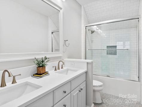 59 Mildred Avenue Asheville NC 28806