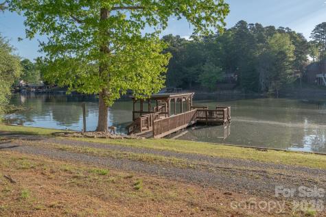 150 Pinehaven Lane New London NC 28127