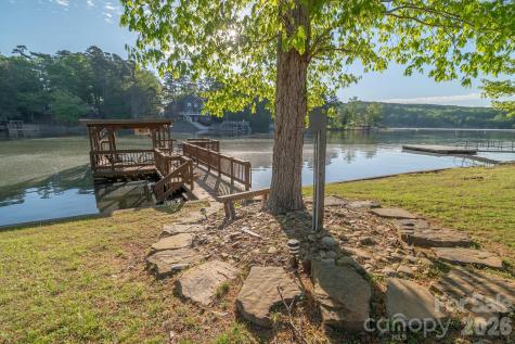 150 Pinehaven Lane New London NC 28127