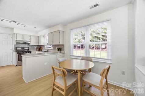 8729 Totteridge Drive Charlotte NC 28277