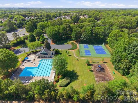 8729 Totteridge Drive Charlotte NC 28277