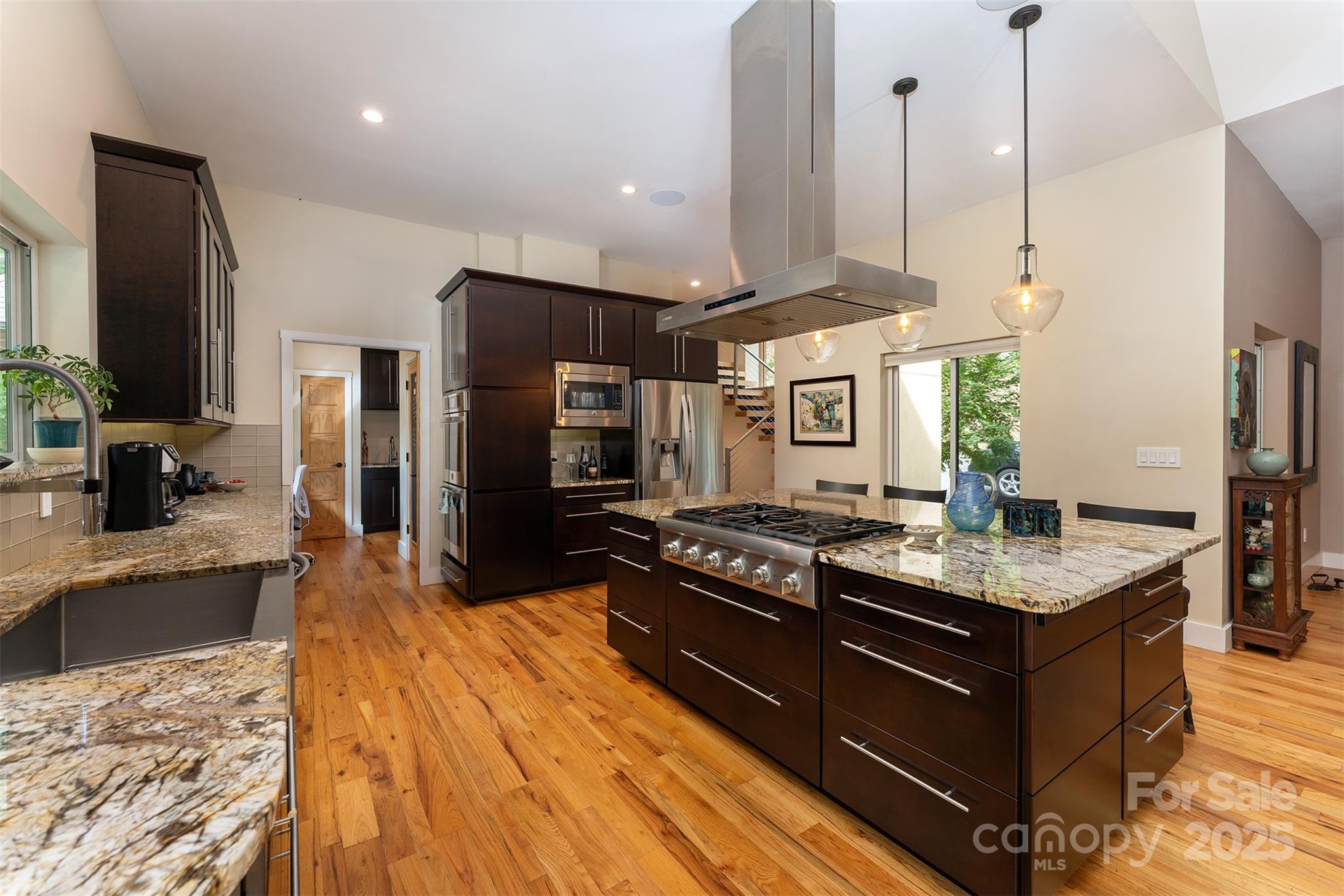 34 Finch Drive Asheville NC 28804