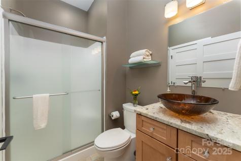 34 Finch Drive Asheville NC 28804