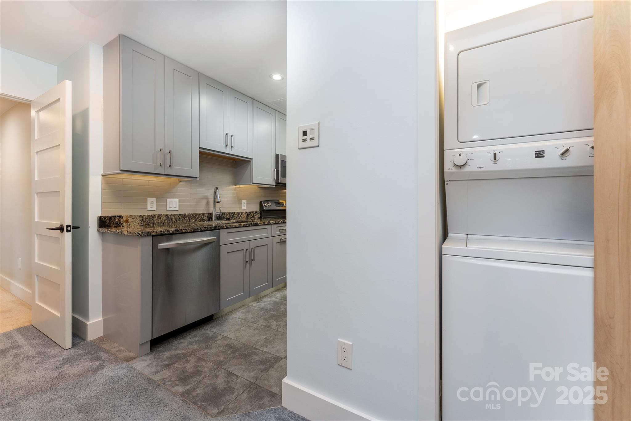 34 Finch Drive Asheville NC 28804