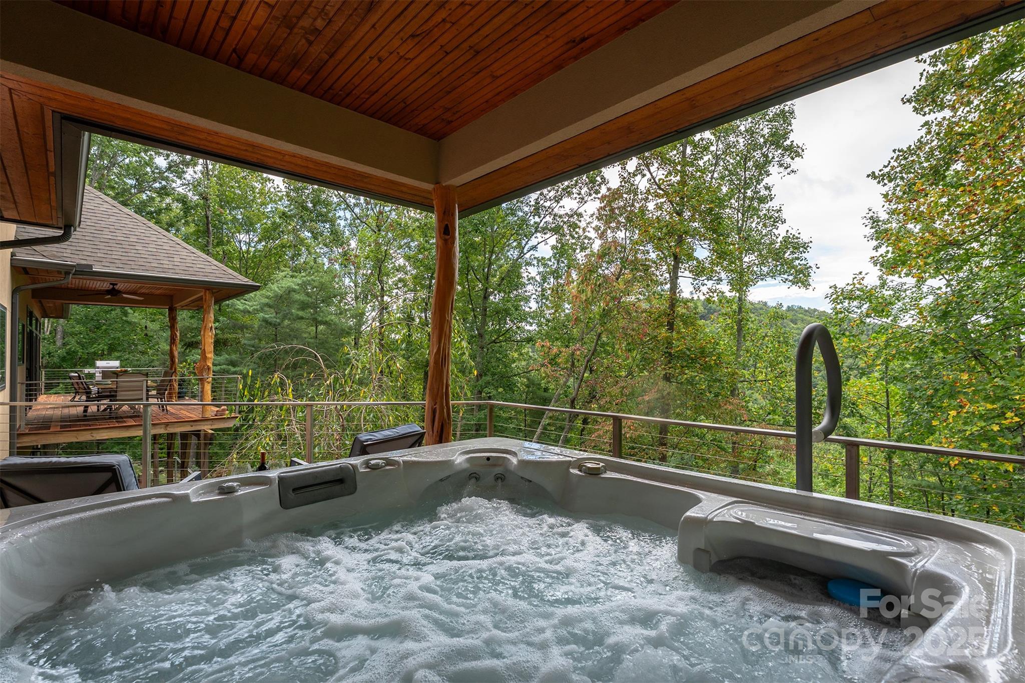 34 Finch Drive Asheville NC 28804