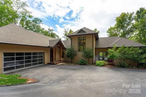 34 Finch Drive Asheville NC 28804