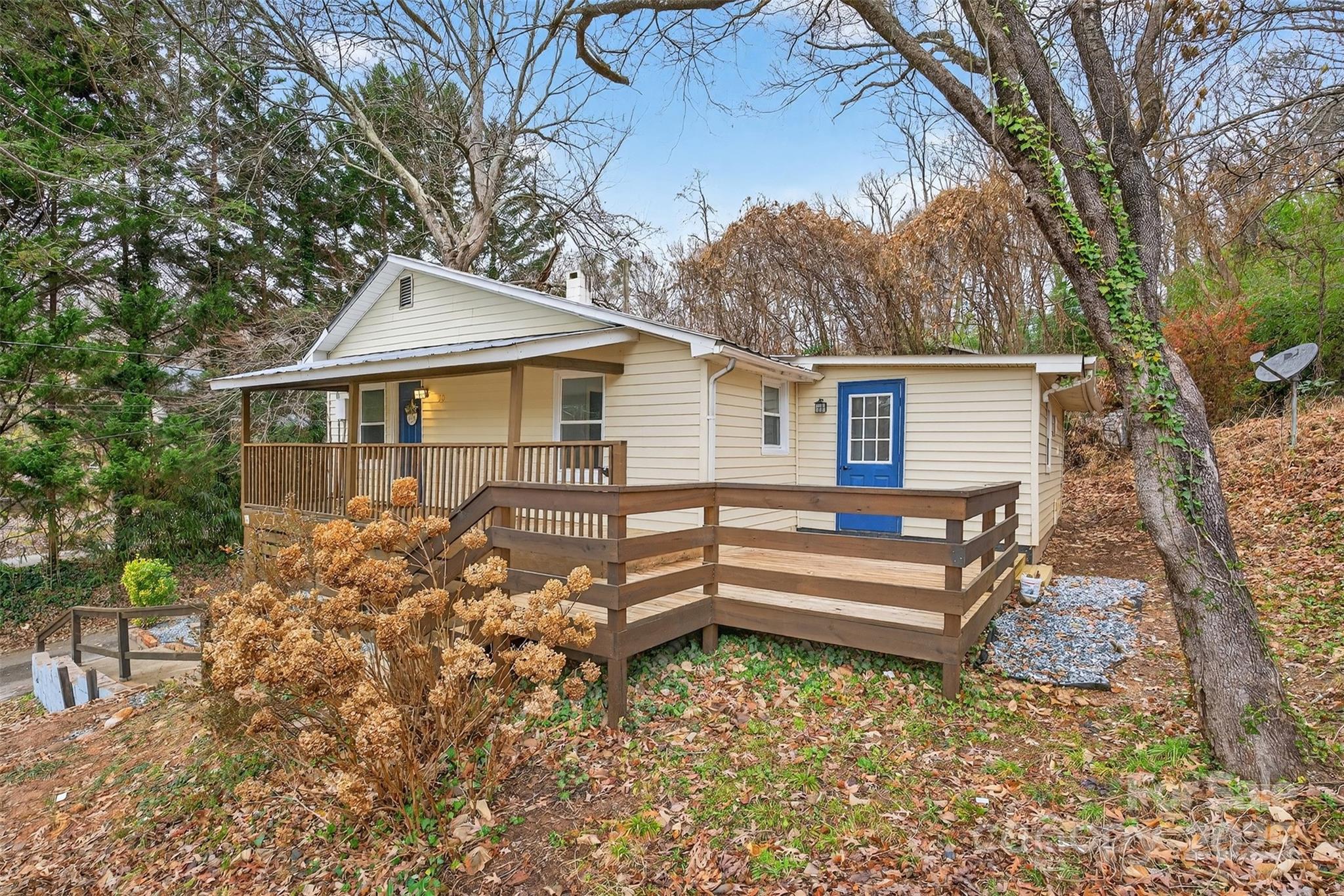 30 Porter Street Tryon NC 28782