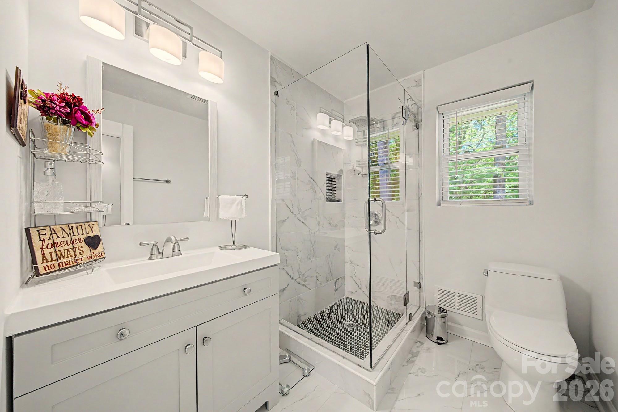 5127 Hoover Drive Charlotte NC 28269