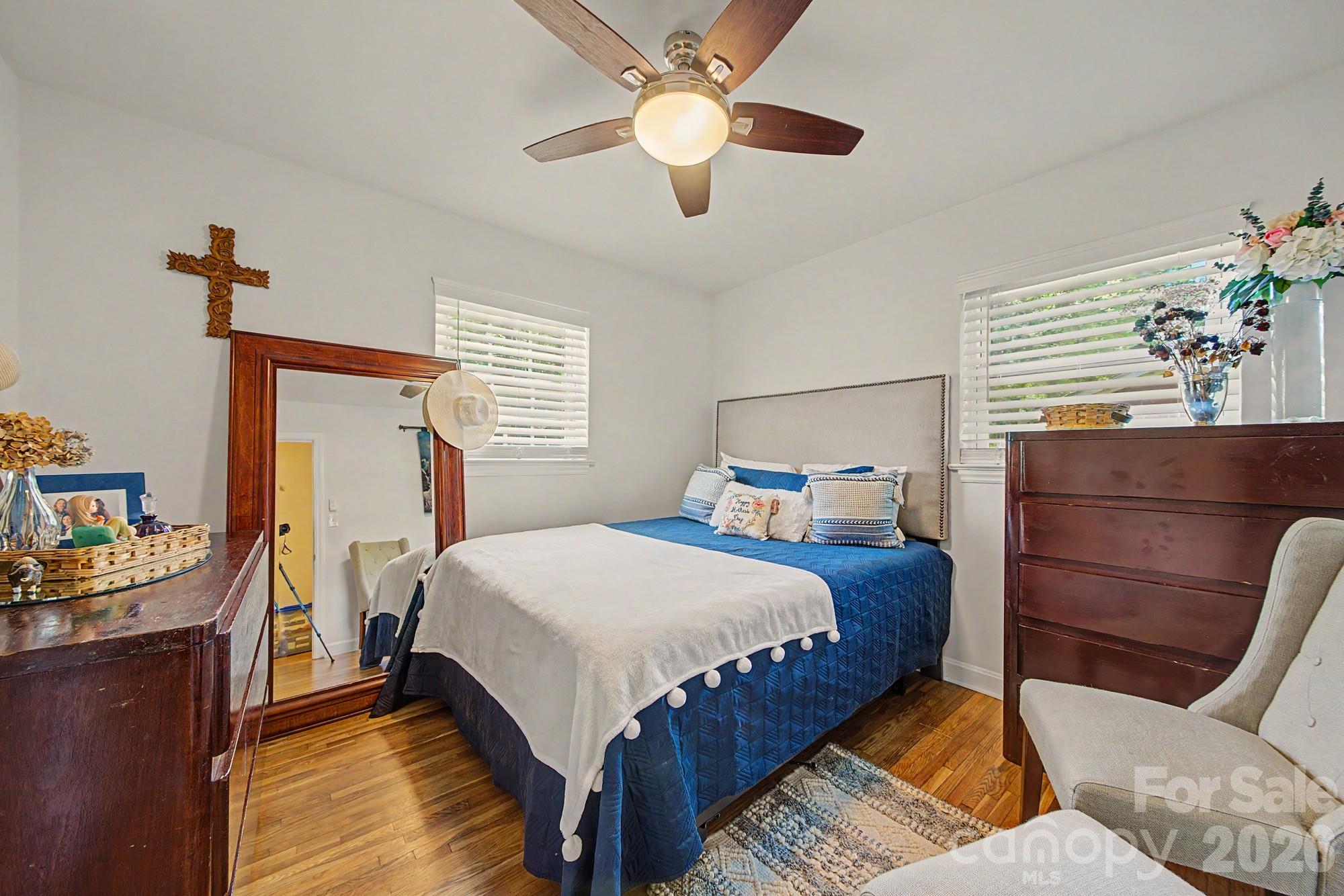 5127 Hoover Drive Charlotte NC 28269