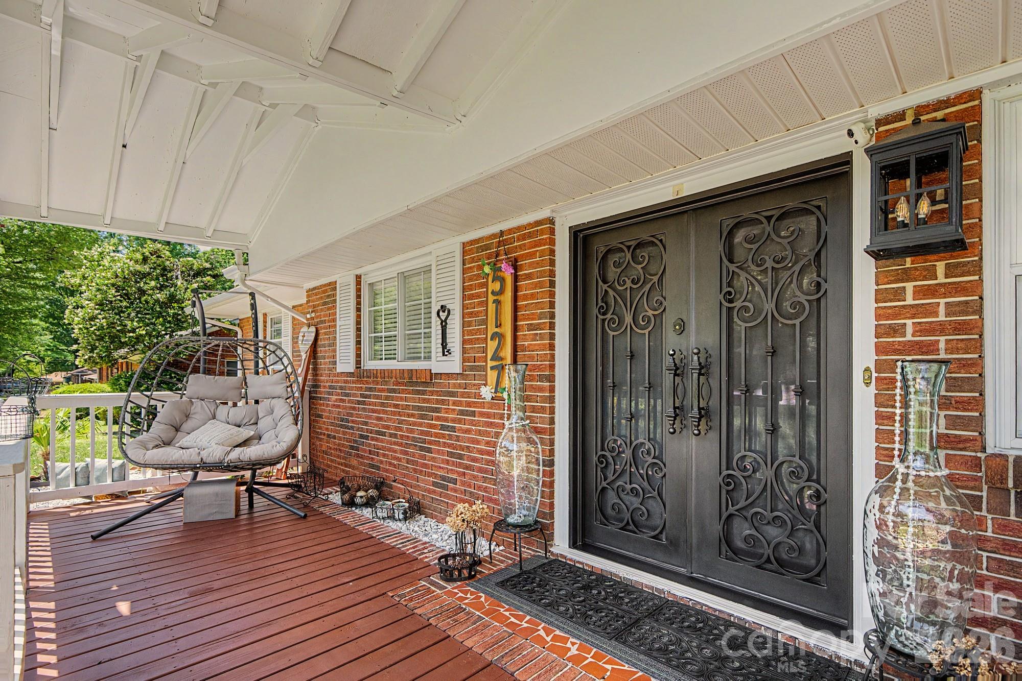 5127 Hoover Drive Charlotte NC 28269