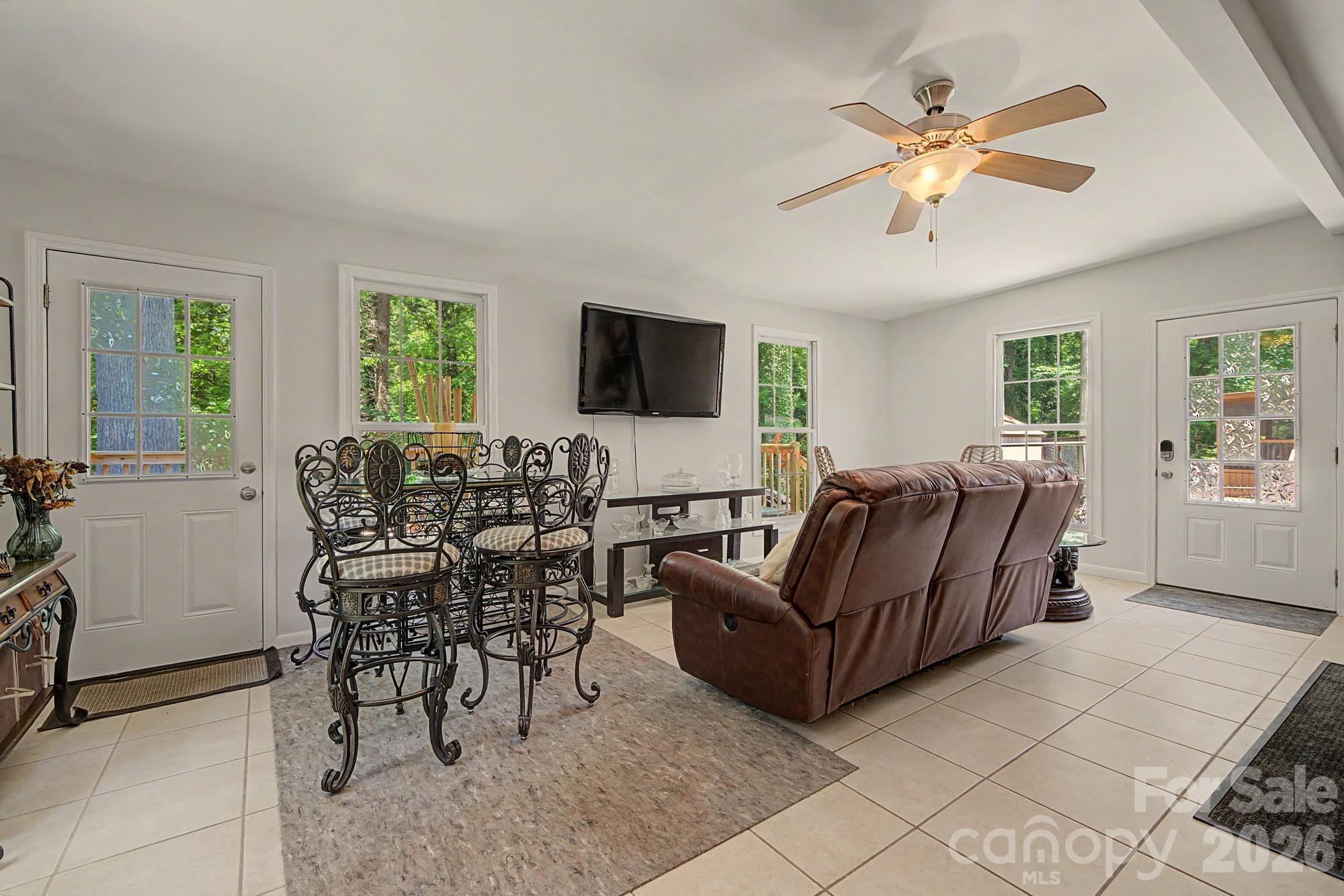 5127 Hoover Drive Charlotte NC 28269
