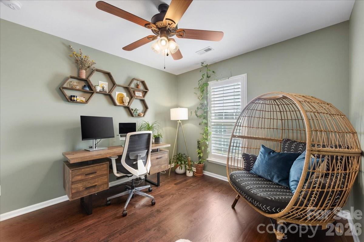 2434 Royal York Avenue Charlotte NC 28210