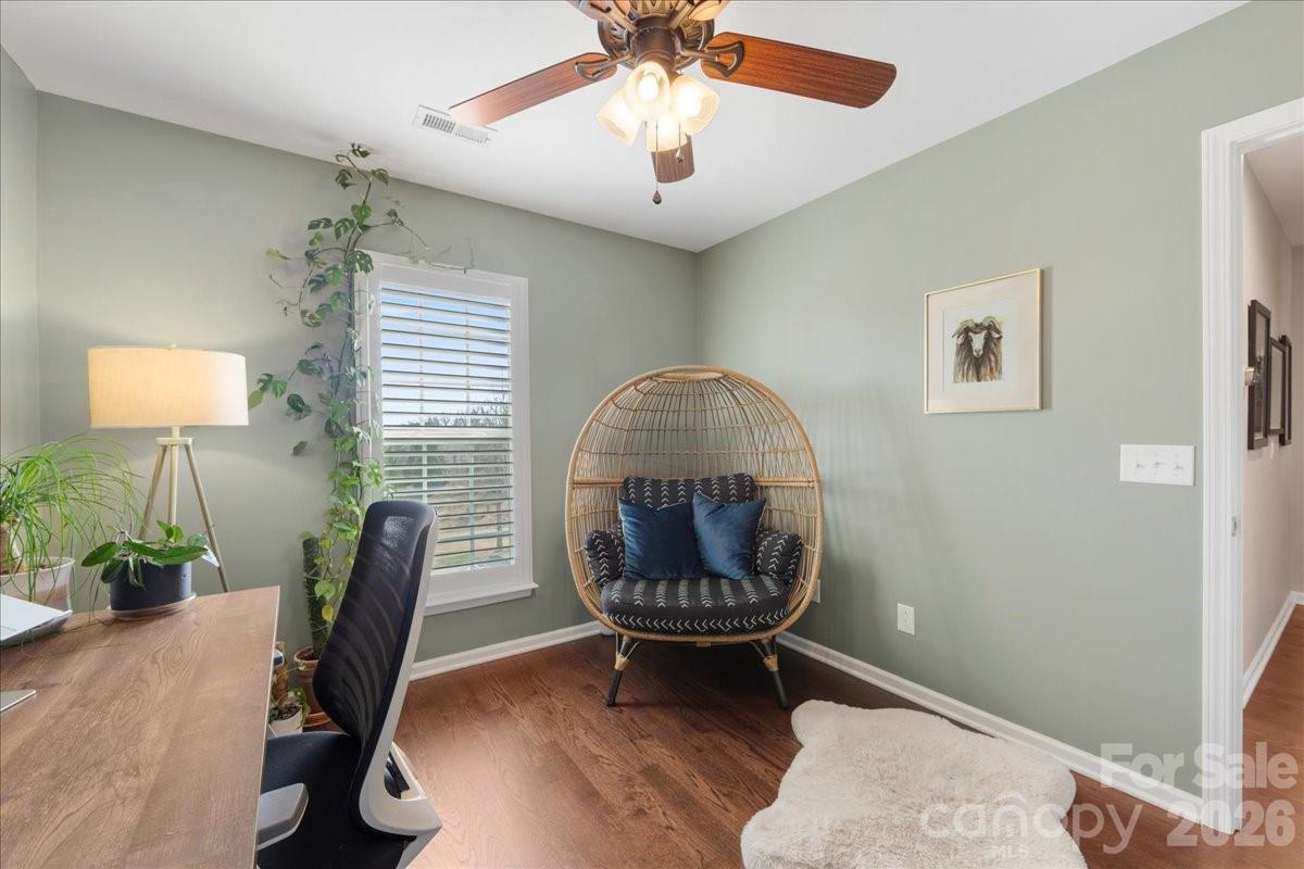 2434 Royal York Avenue Charlotte NC 28210