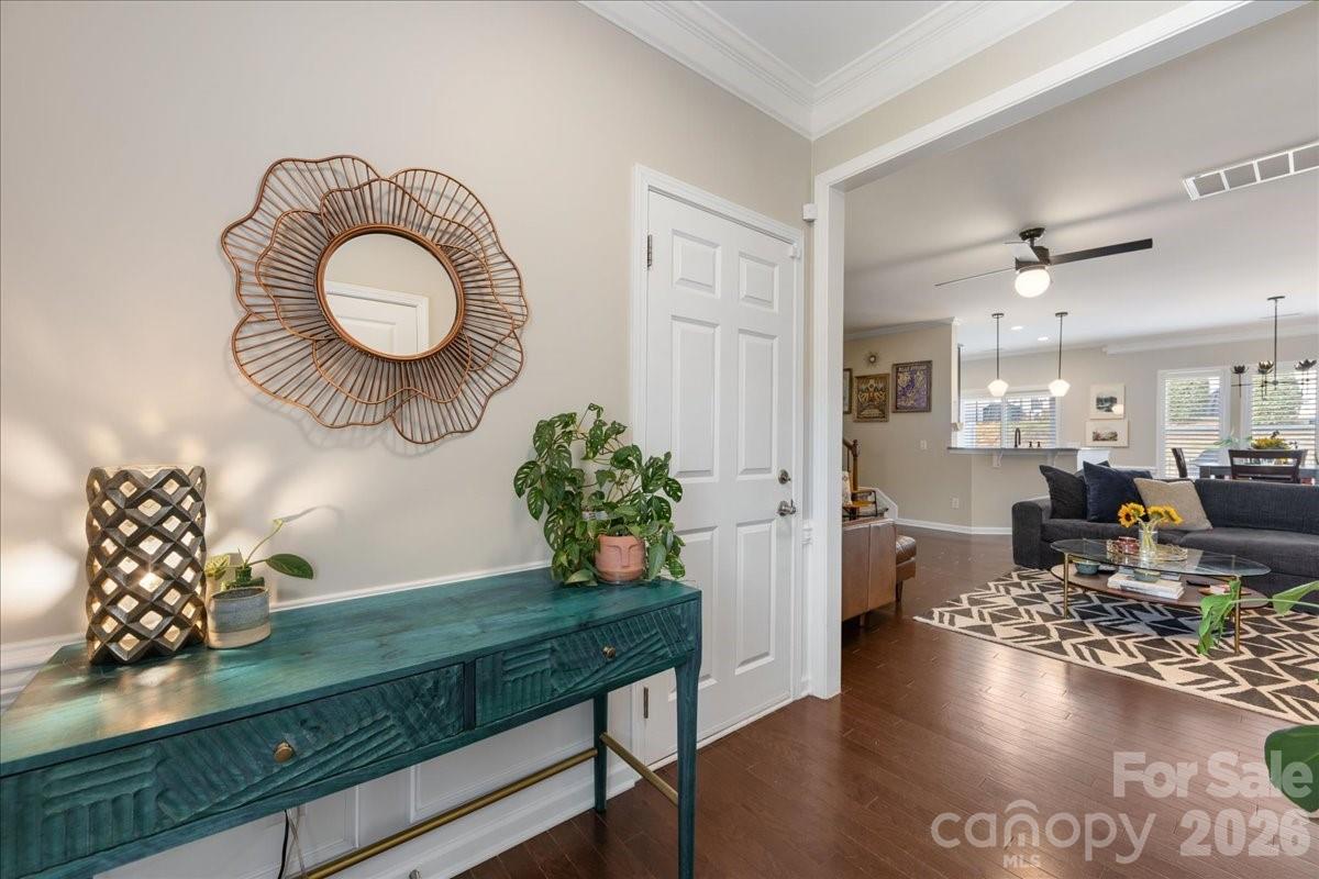2434 Royal York Avenue Charlotte NC 28210