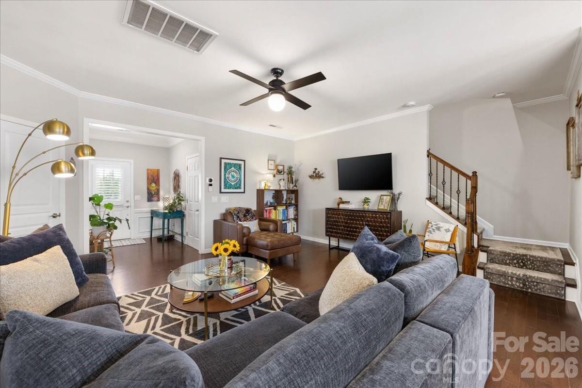 2434 Royal York Avenue Charlotte NC 28210