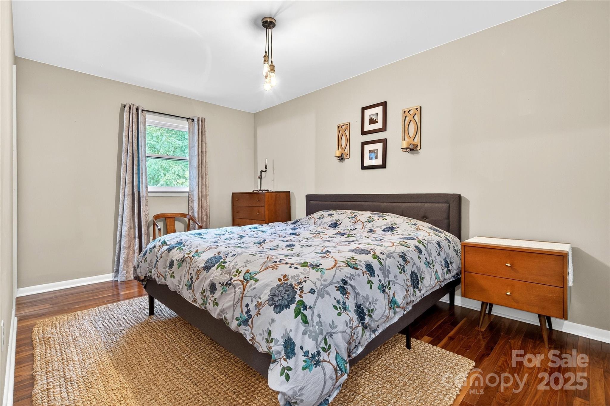 711 N Oconeechee Avenue Black Mountain NC 28711