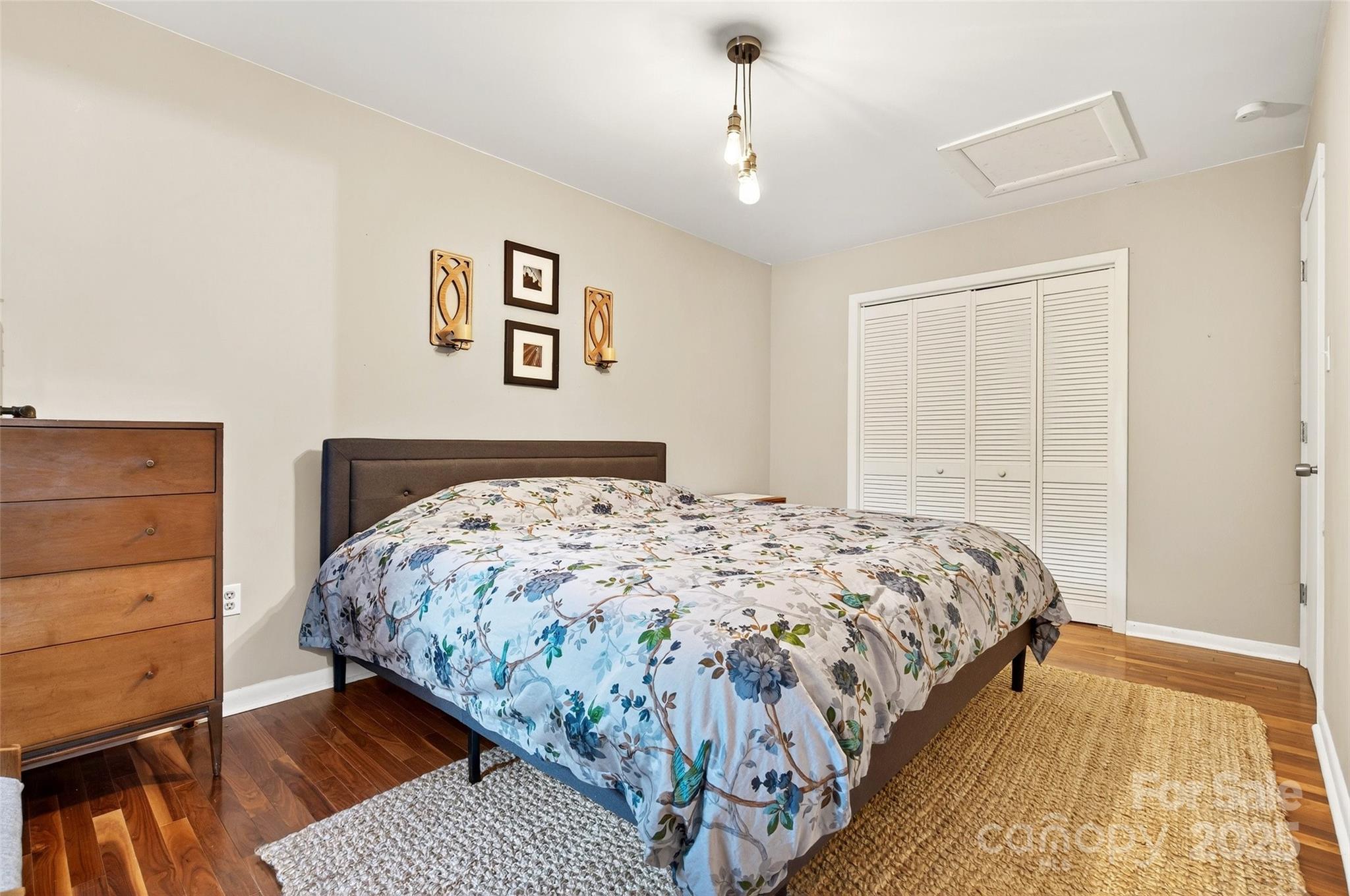 711 N Oconeechee Avenue Black Mountain NC 28711