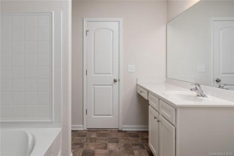 1112 Creedmore Court Charlotte NC 28215