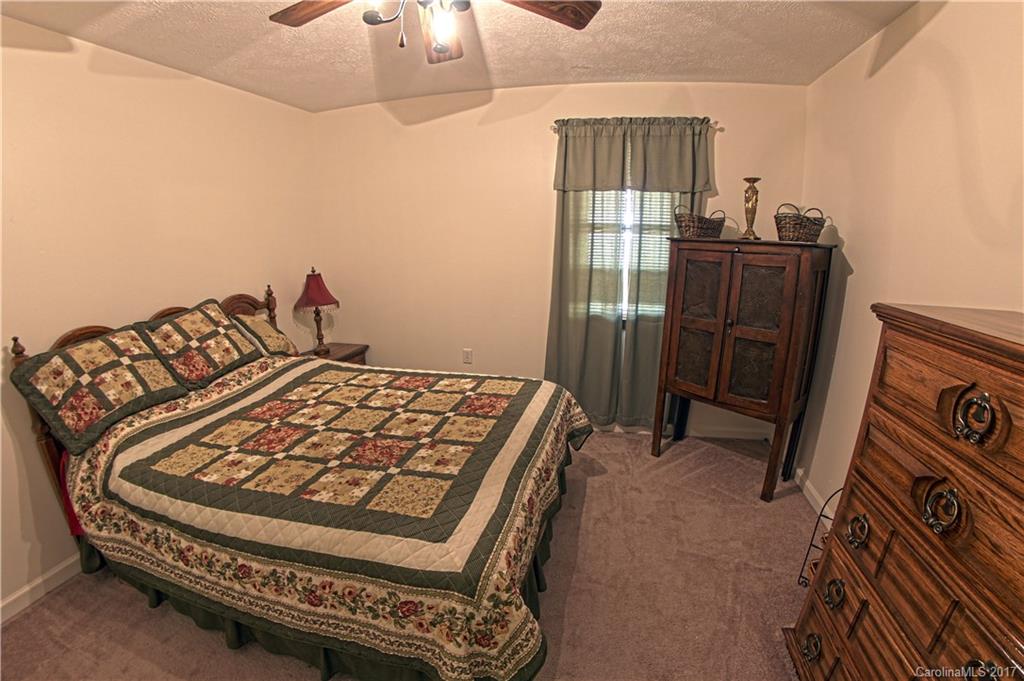 161 Morgan Lake Road Marion NC 28752