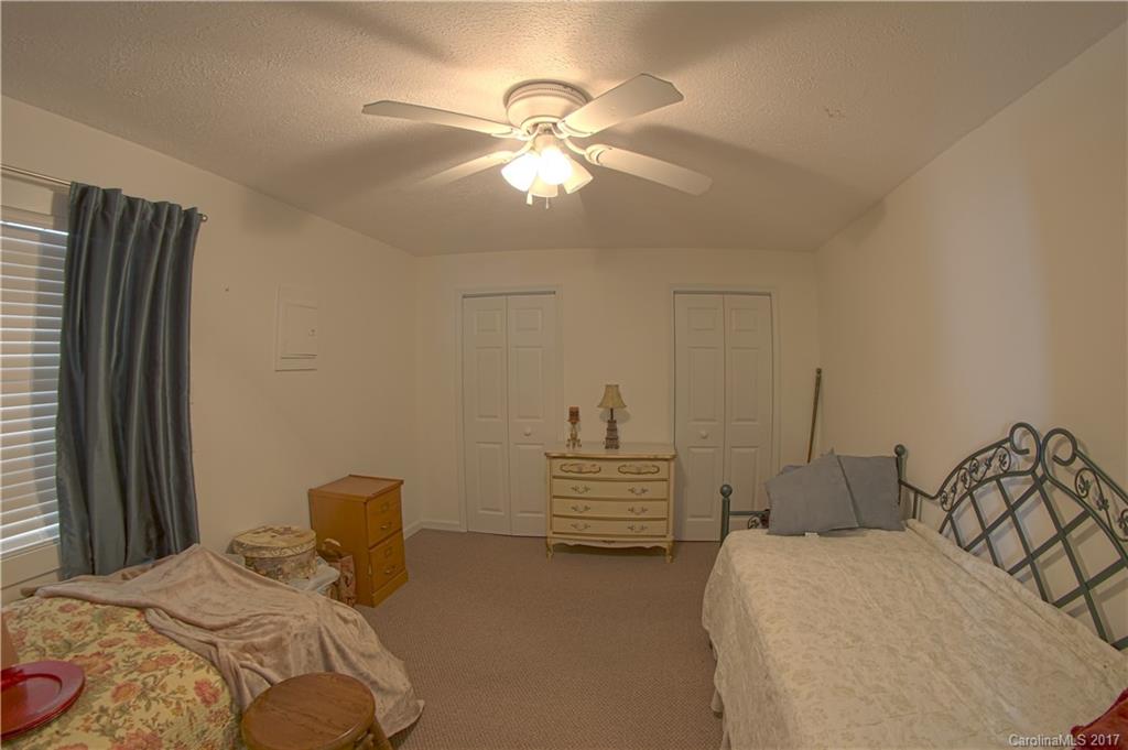 161 Morgan Lake Road Marion NC 28752