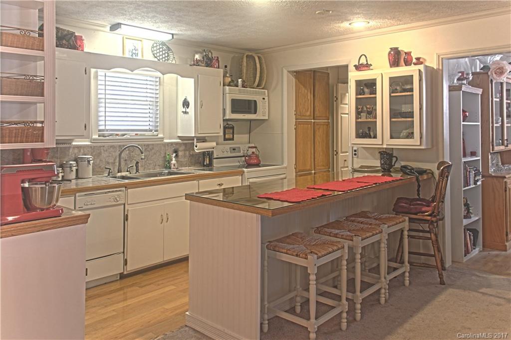 161 Morgan Lake Road Marion NC 28752