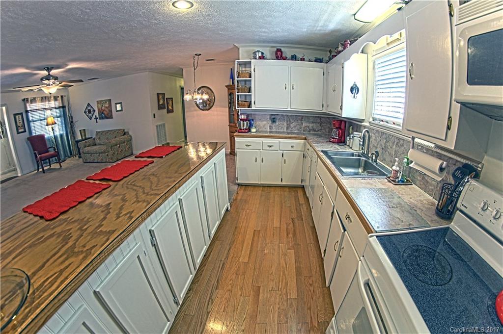 161 Morgan Lake Road Marion NC 28752