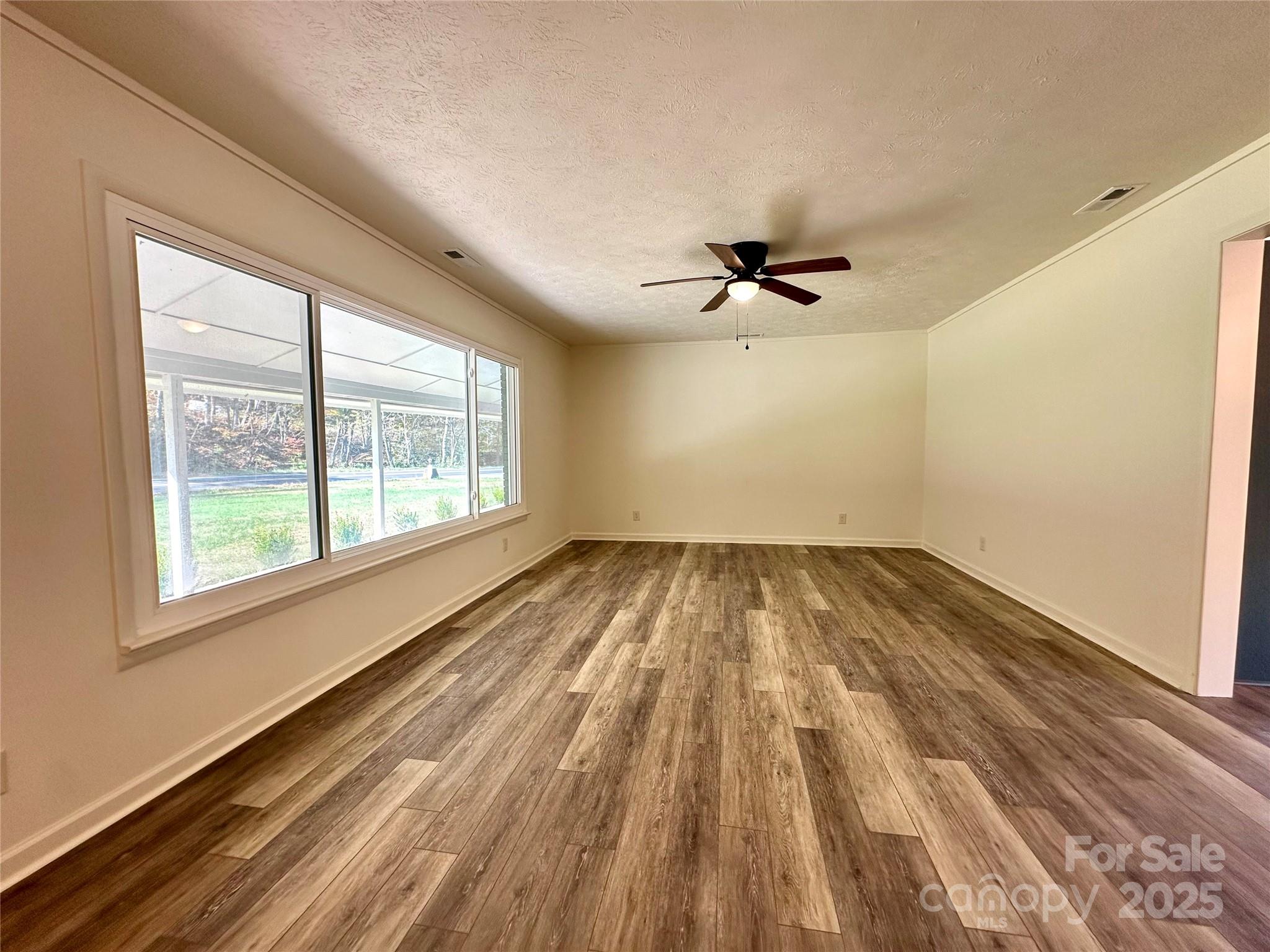 609 Cattail Road Burnsville NC 28714