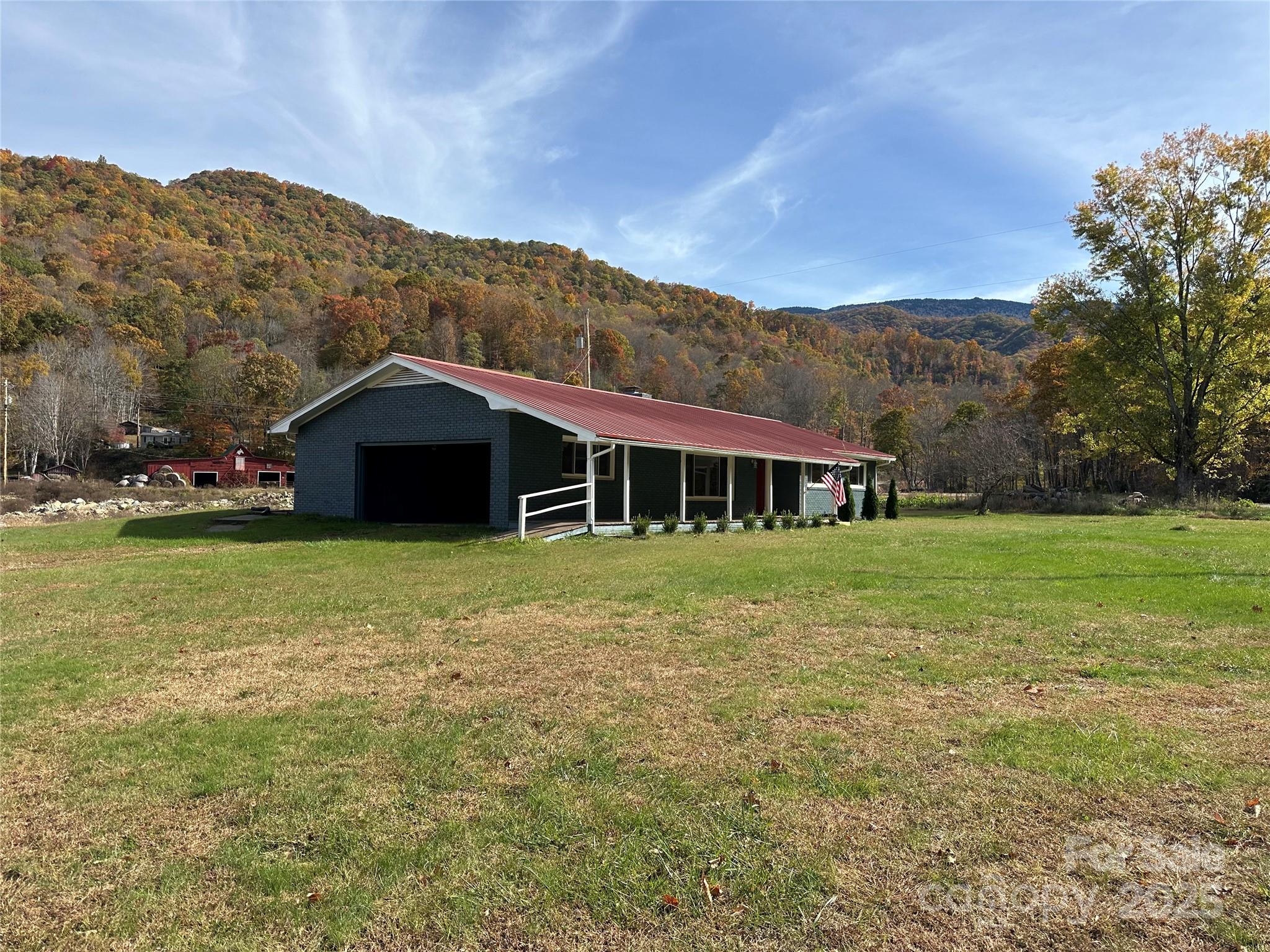 609 Cattail Road Burnsville NC 28714