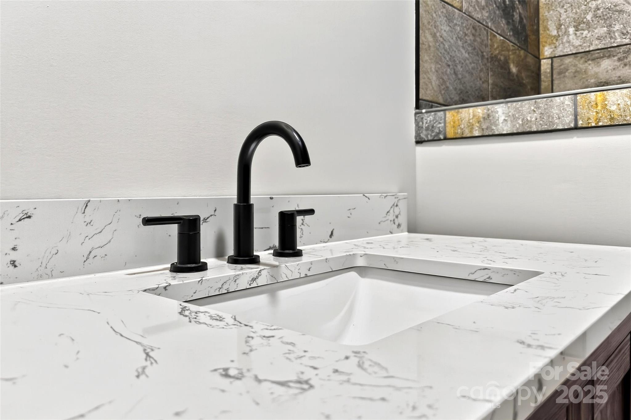 575 Croft Way Bakersville NC 28705