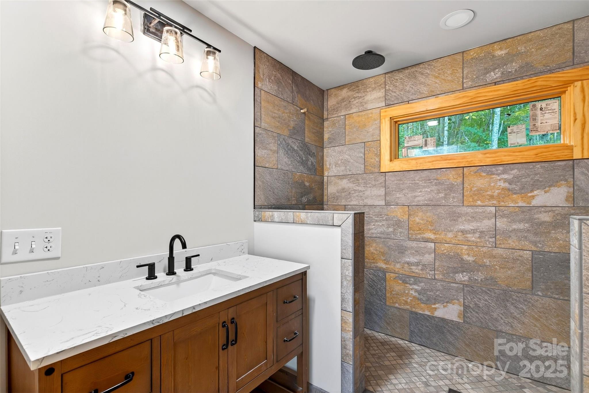 575 Croft Way Bakersville NC 28705