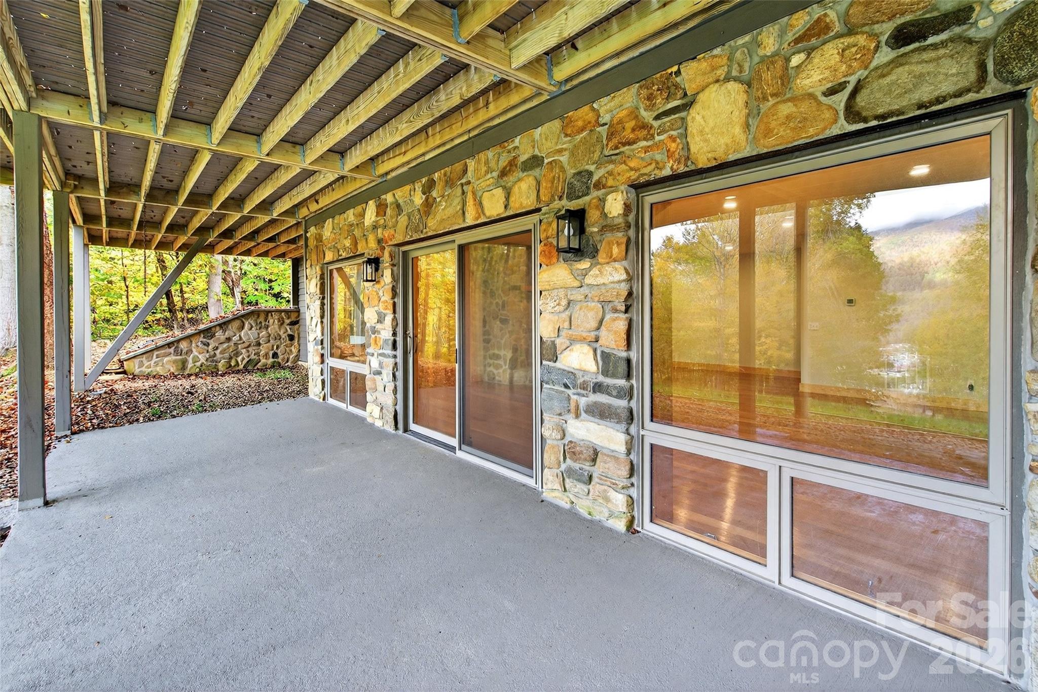 575 Croft Way Bakersville NC 28705