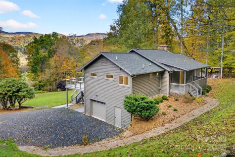 575 Croft Way Bakersville NC 28705