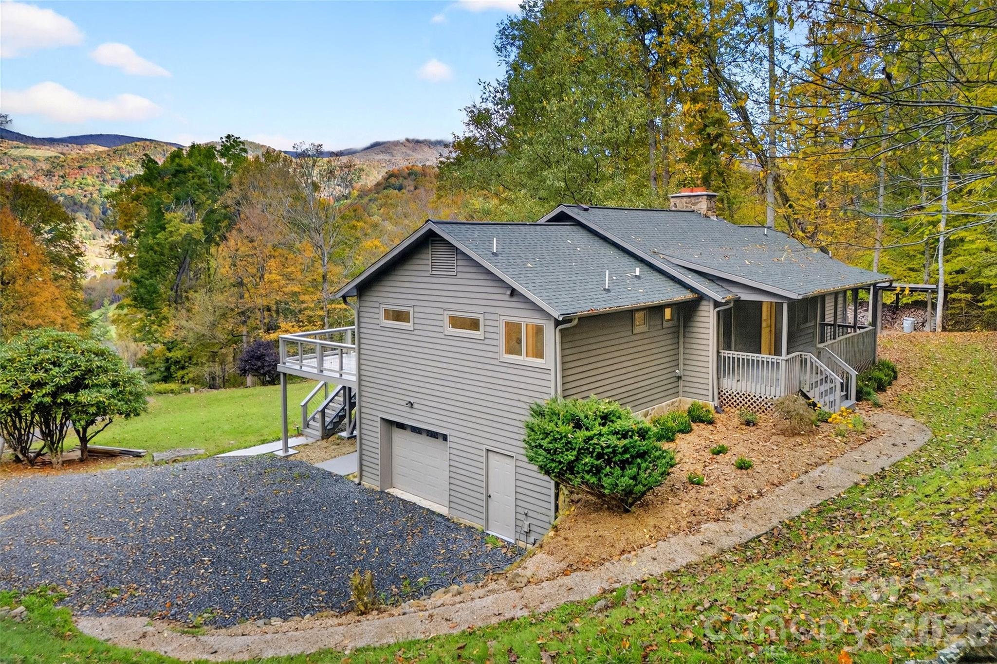 575 Croft Way Bakersville NC 28705