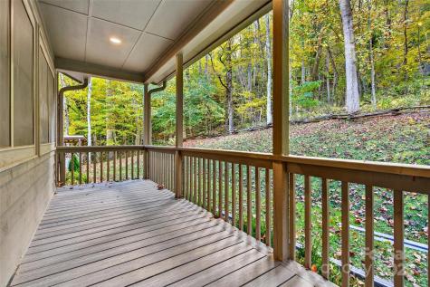 575 Croft Way Bakersville NC 28705