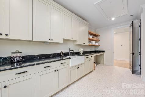 4110 Melchor Avenue Charlotte NC 28211