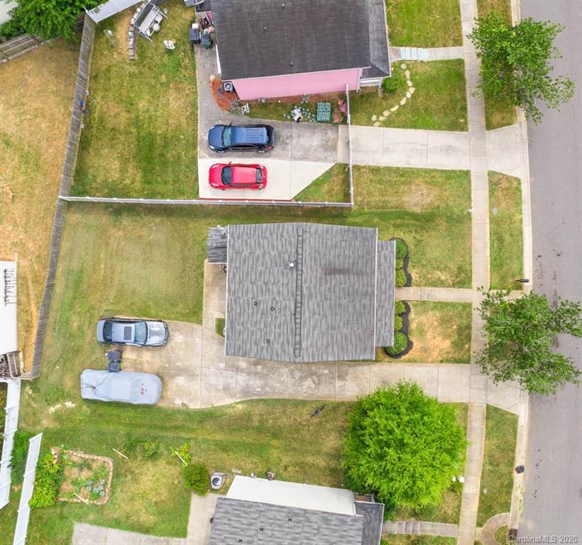 1337 Rising Oak Drive Charlotte NC 28206