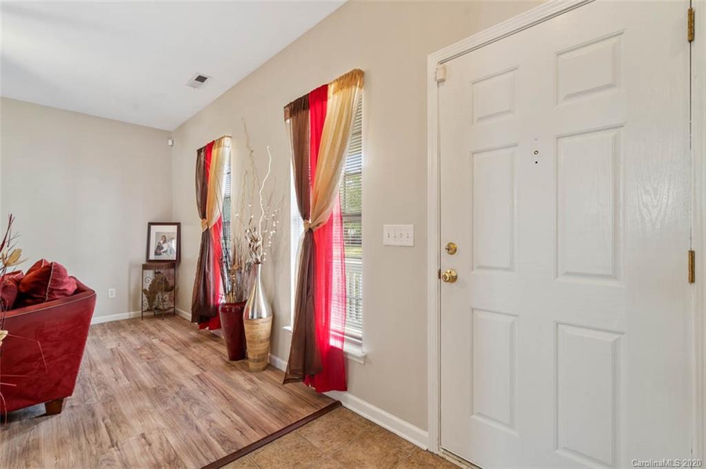1337 Rising Oak Drive Charlotte NC 28206