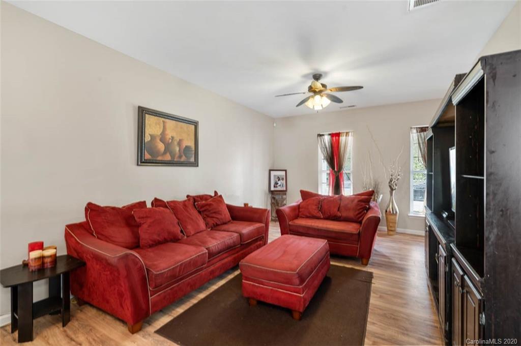 1337 Rising Oak Drive Charlotte NC 28206