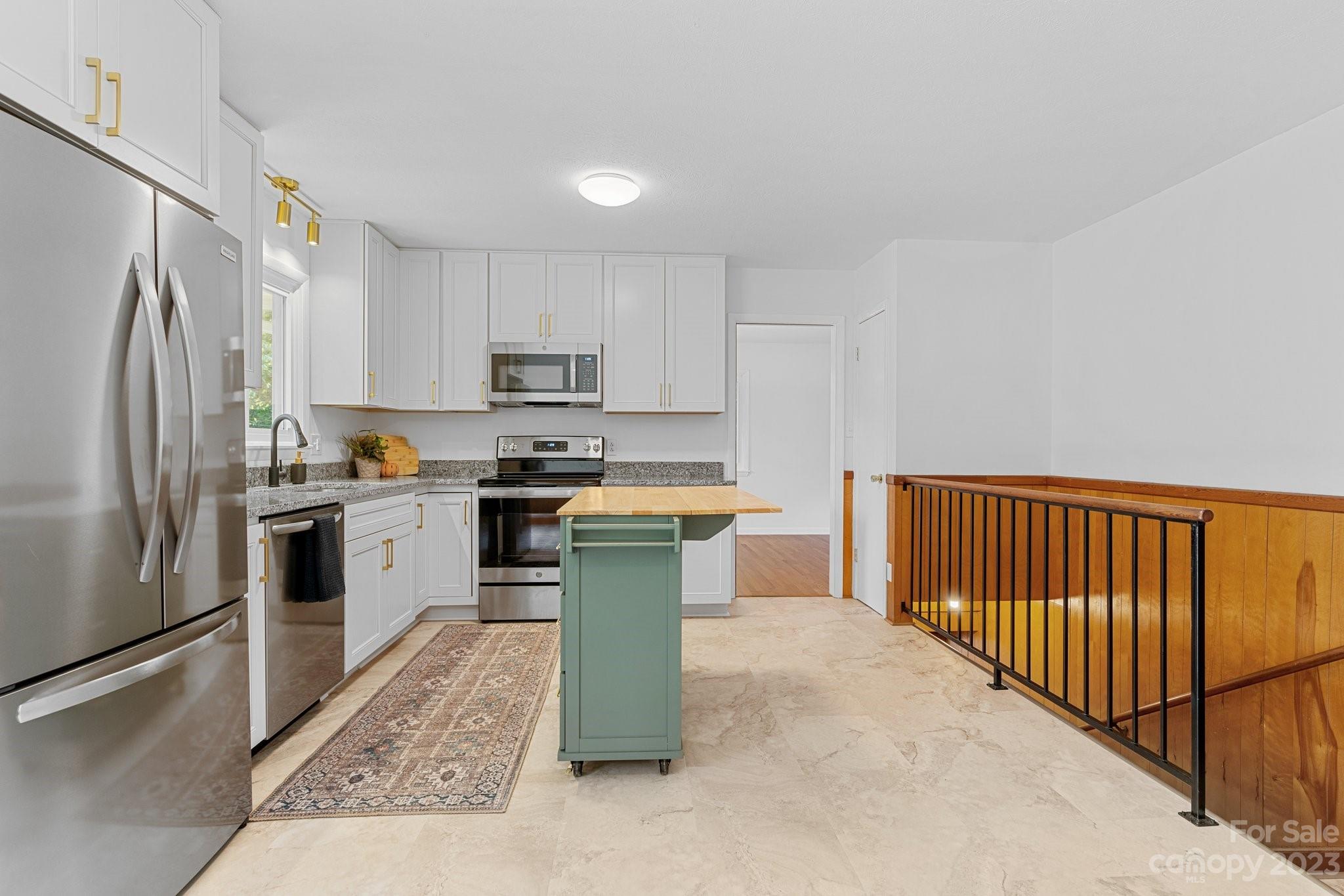 22 Mountainbrook Road Asheville NC 28805